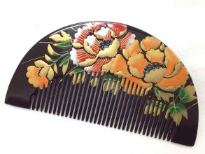 Kushi kanzashi (peigne japonais).